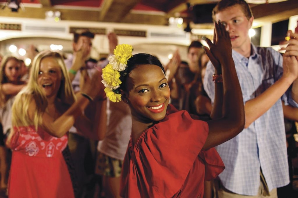 dance in the Dominican Republic with Rustic Pathways